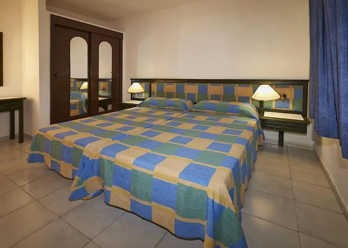 Atlantic Garden Mate * كوراليهو